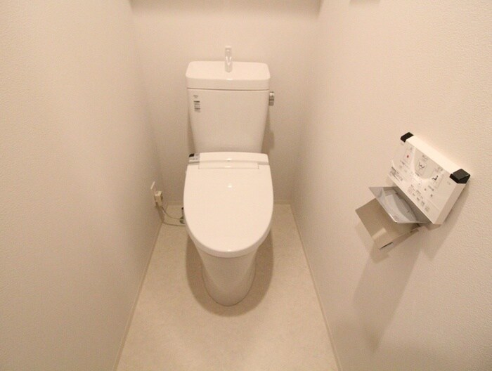 物件内観写真15　(トイレ)