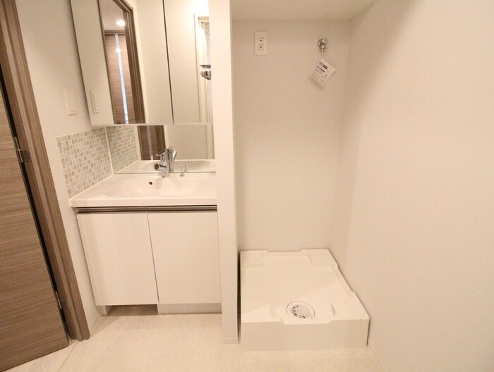 物件内観写真20　(洗濯機置場)