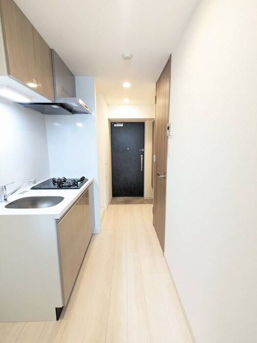 物件内観写真11　(廊下)