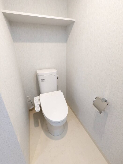 物件内観写真16　(トイレ)