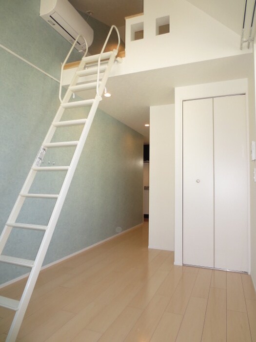 物件内観写真10　(居室)