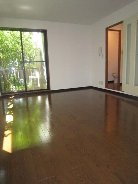 物件内観写真5　(居室)