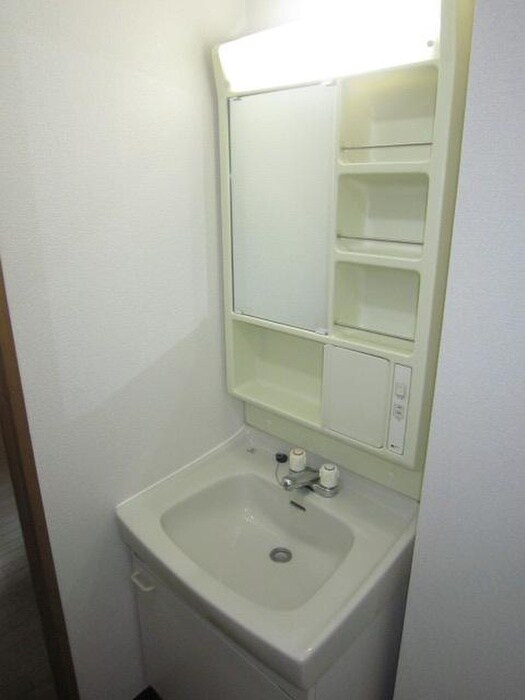 物件内観写真10　(洗面)