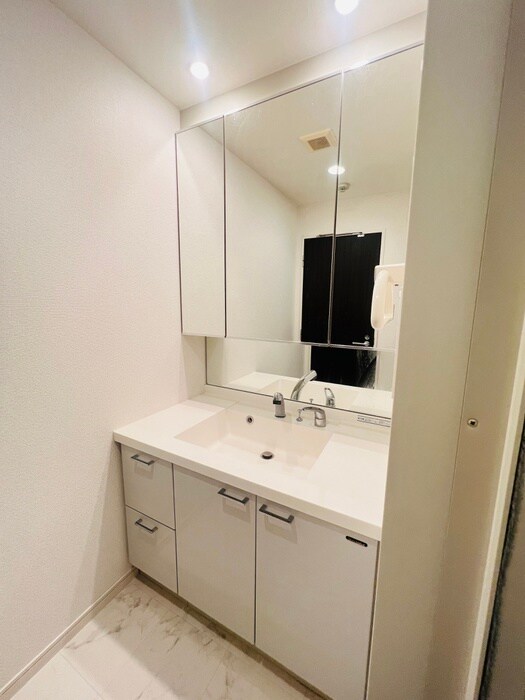 物件内観写真14　(洗面)