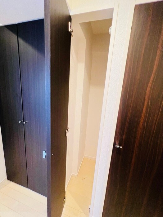 物件内観写真16　(収納)