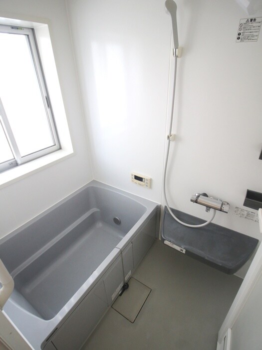 物件内観写真10　(バス／シャワールーム等)