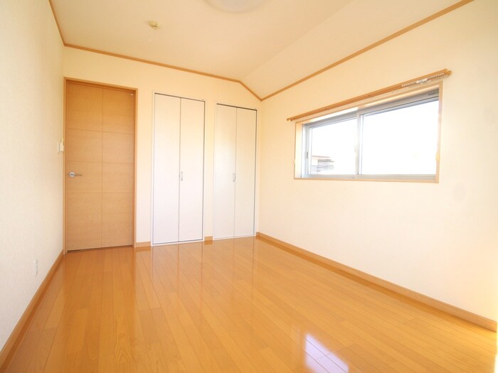 物件内観写真16　(居室)