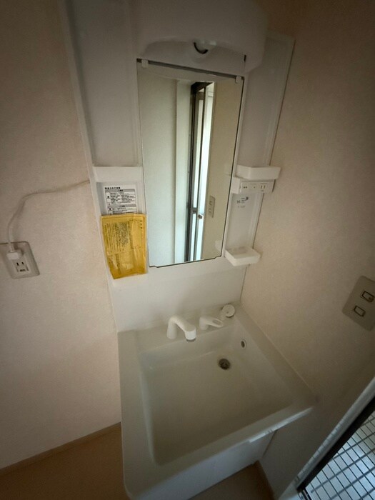 物件内観写真9　(洗面)