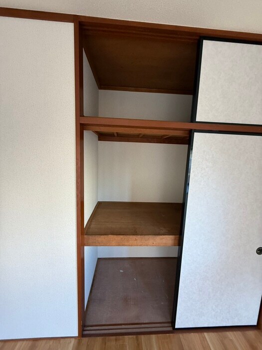 物件内観写真15　(収納)