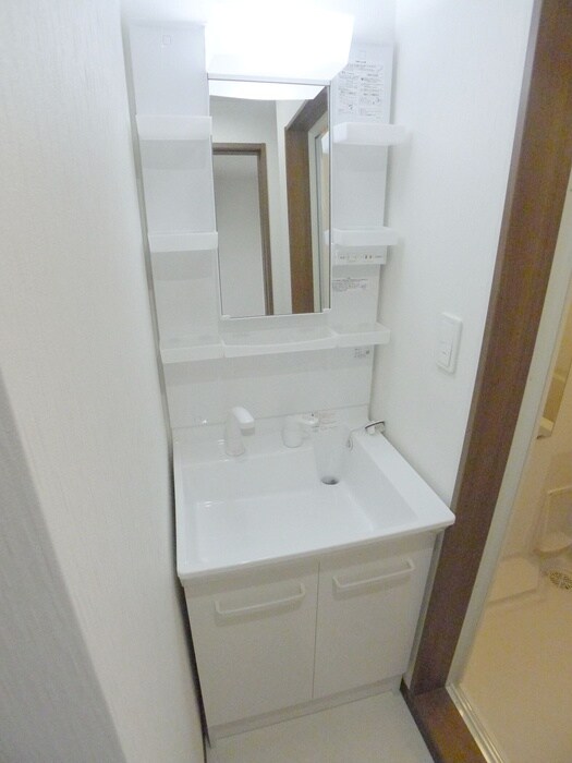 物件内観写真13　(洗面)