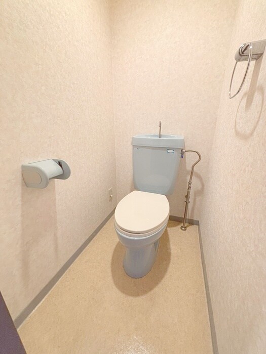 物件内観写真12　(トイレ)