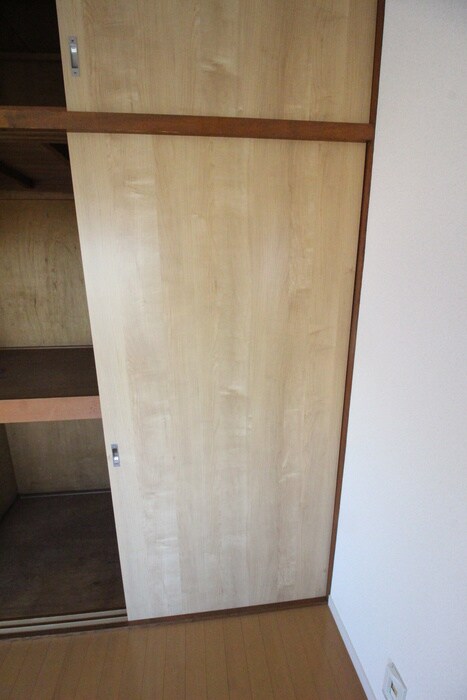 物件内観写真15　(収納)