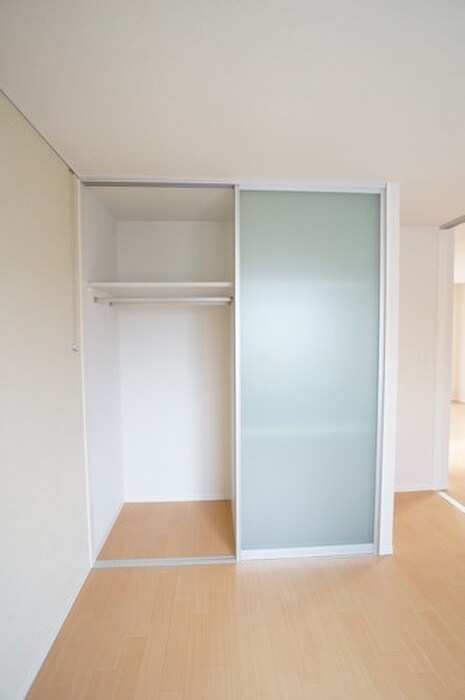 物件内観写真10　(収納)