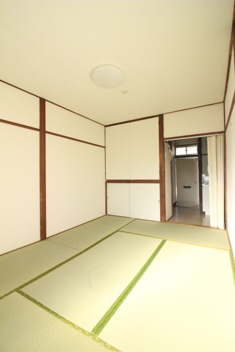 物件内観写真7　(居室)