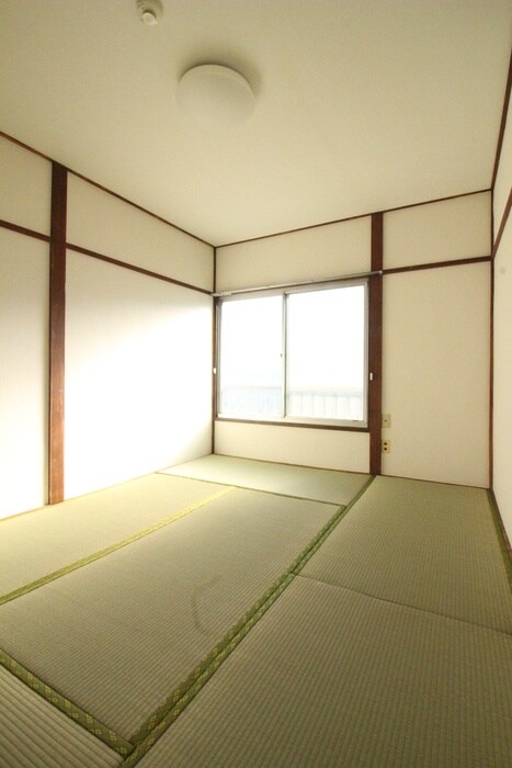 物件内観写真9　(居室)