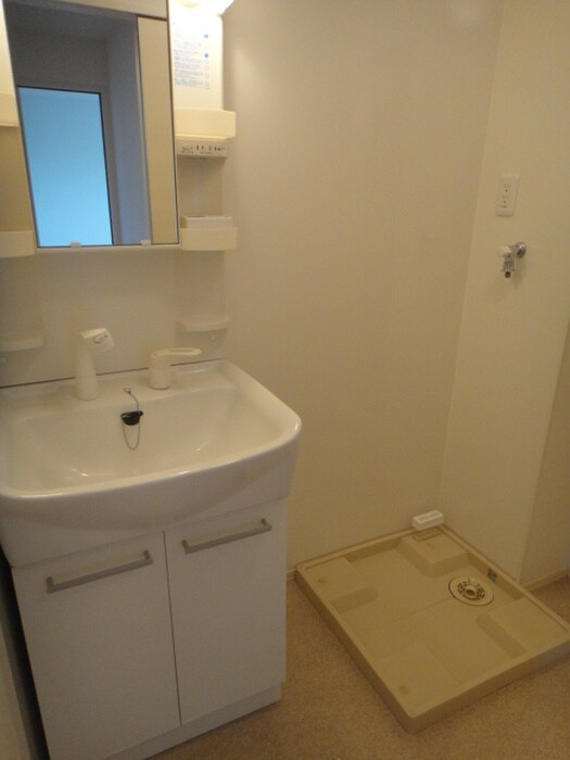 物件内観写真8　(洗面)