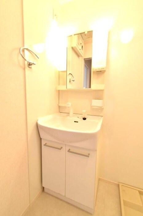 物件内観写真11　(洗面)