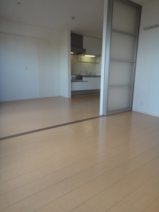 物件内観写真13　(居室)