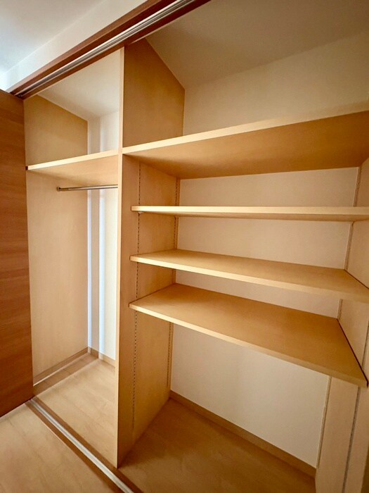 物件内観写真9　(収納)