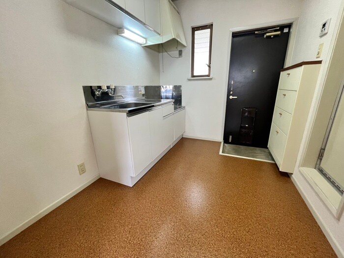 物件内観写真10　(内観写真)