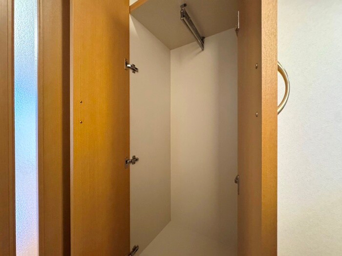 物件内観写真11　(収納)