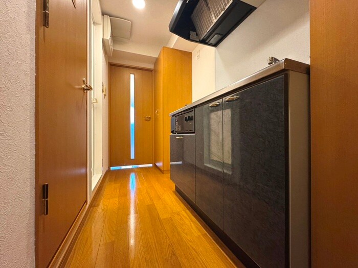 物件内観写真20　(廊下)