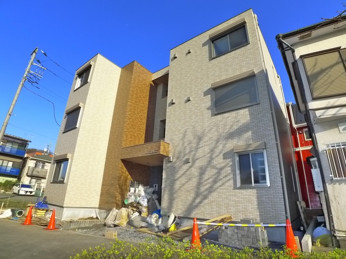 物件外観写真1　(外観写真)