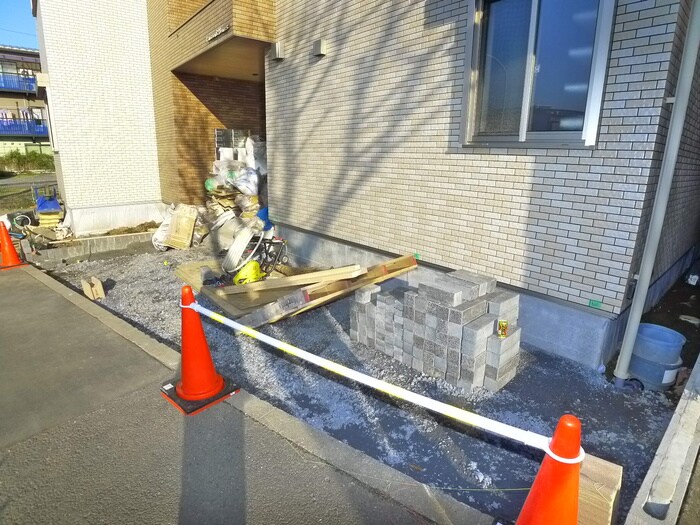 物件外観写真5　(駐輪場)