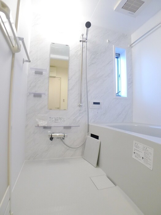 物件内観写真11　(バス／シャワールーム等)