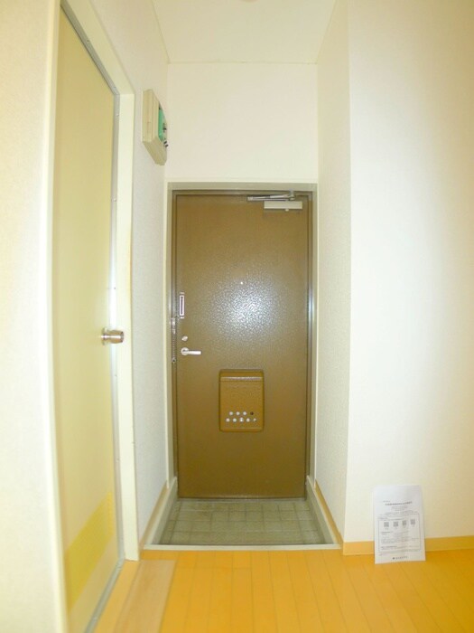 物件内観写真18　(廊下)