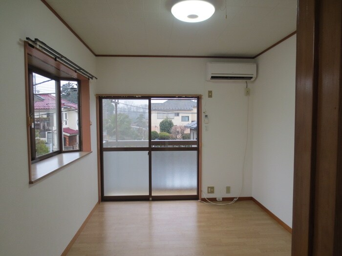 物件内観写真7　(居室)