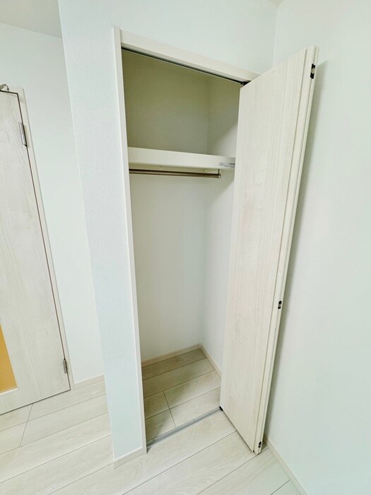 物件内観写真18　(収納)