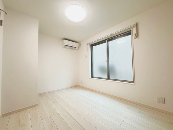 物件内観写真19　(居室)