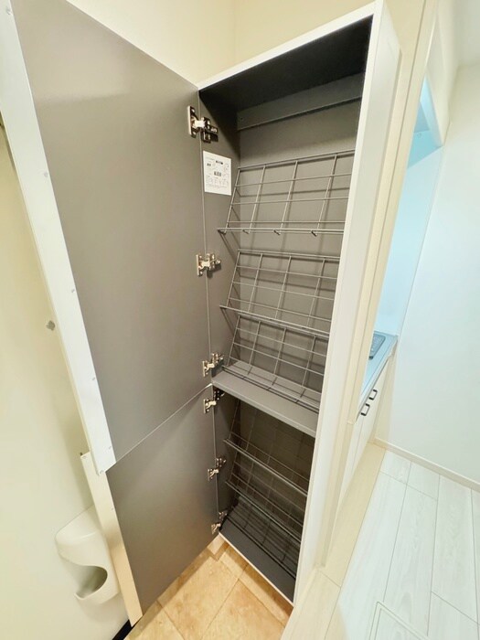 物件内観写真21　(靴箱)