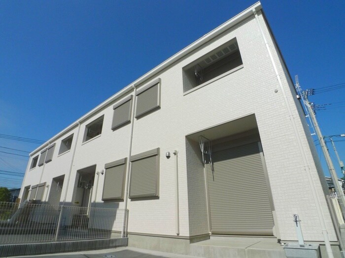 物件外観写真2　(外観写真)