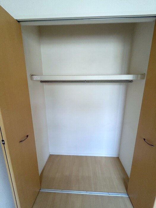 物件内観写真7　(収納)