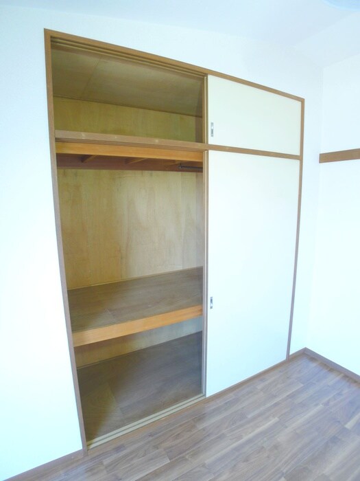 物件内観写真8　(収納)