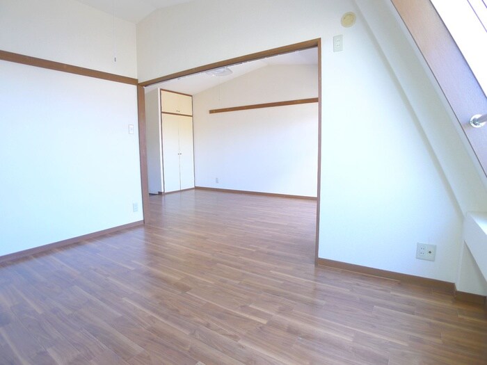 物件内観写真20　(居室)