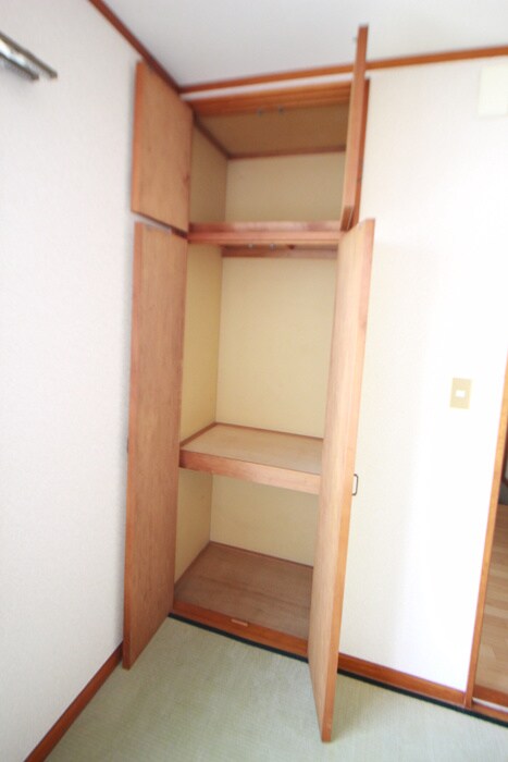 物件内観写真11　(収納)