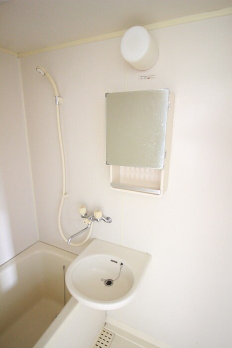 物件内観写真14　(洗面)