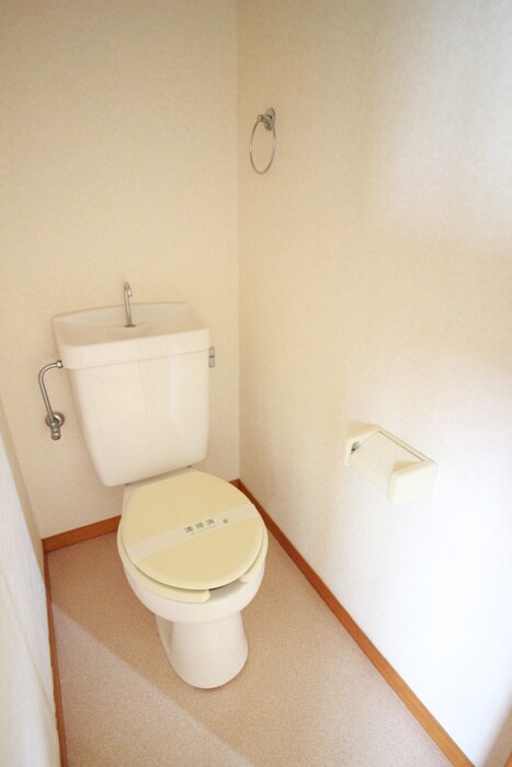 物件内観写真15　(トイレ)