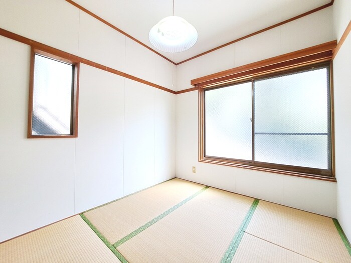 物件内観写真8　(居室)