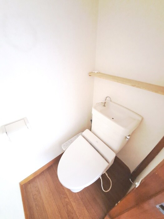 物件内観写真13　(トイレ)