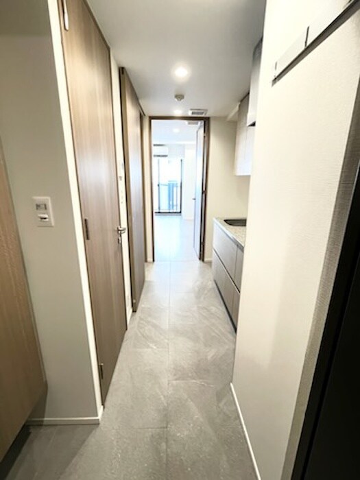 物件内観写真22　(玄関)