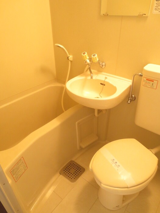 物件内観写真6　(バス／シャワールーム等)