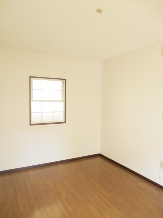 物件内観写真13　(居室)