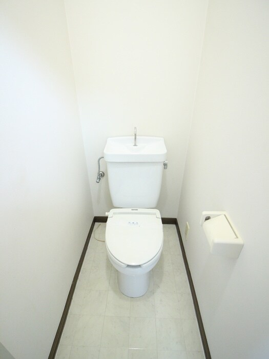 物件内観写真13　(トイレ)