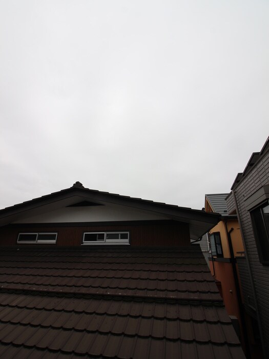 物件内観写真16　(室内からの展望)