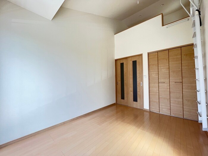 物件内観写真18　(居室)