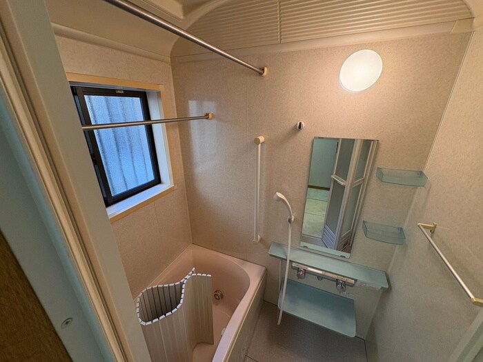 物件内観写真10　(バス／シャワールーム等)